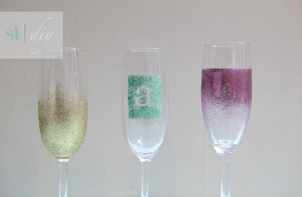 glam glitter DIY champagne glasses from SomethingTurquoise.com