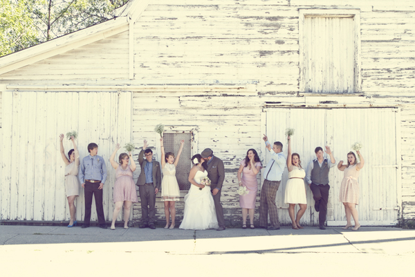 ST_Red_Bloom_Photography_rustic_wedding_12
