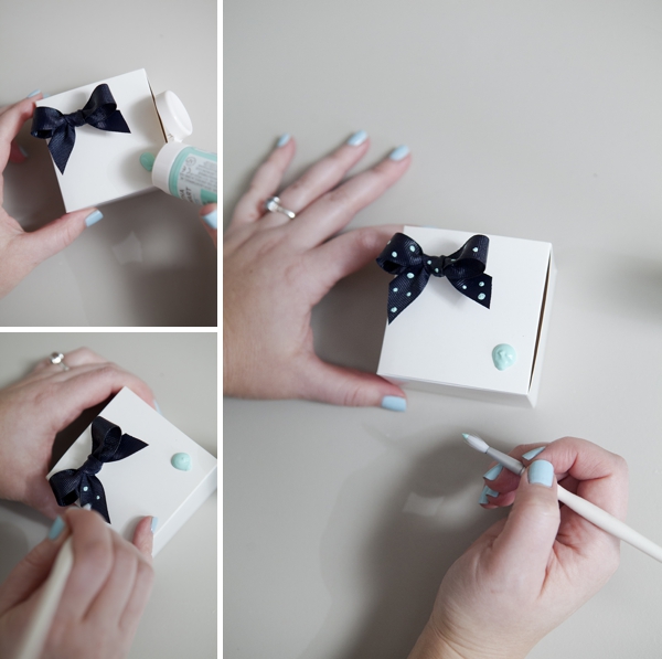 ST-DIY-stiff-ribbon-bow-ring-bridesmaid-gift_0011.jpg