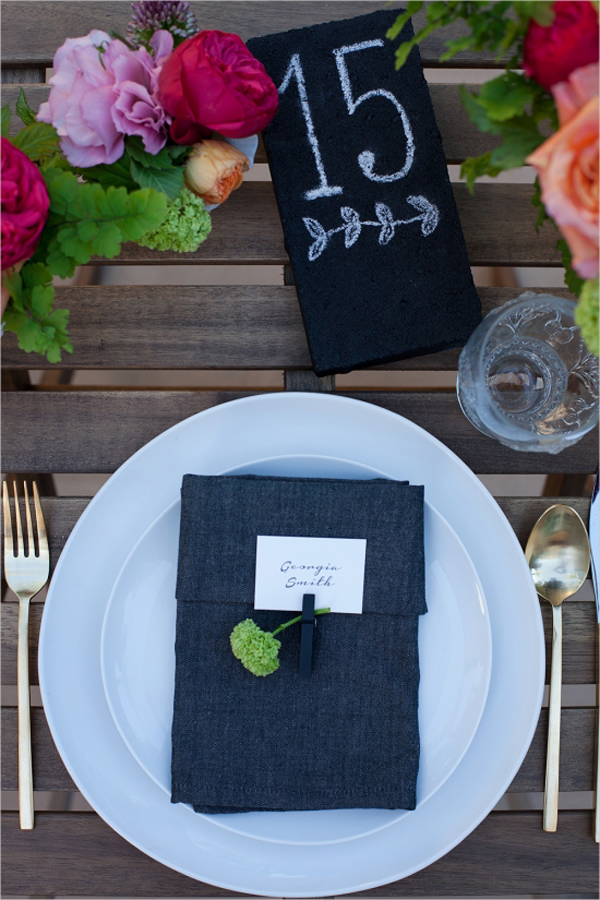 how to make chalkboard escort cards
