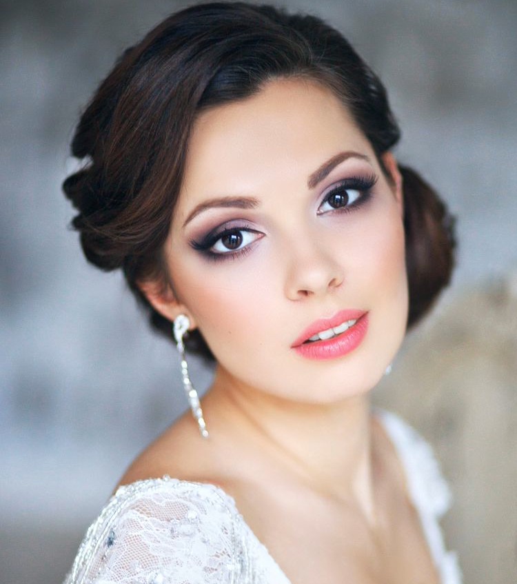 The 5 BEST Tips On How To Choose Your Bridal Makeup Look!