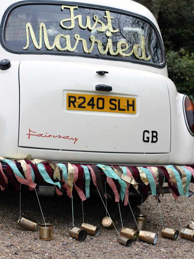 Ribbons and cans are the perfect getaway car combo