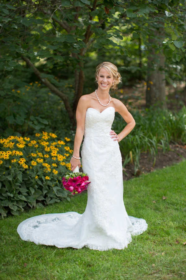 Beautiful pink and navy blue wedding at an arboretum
