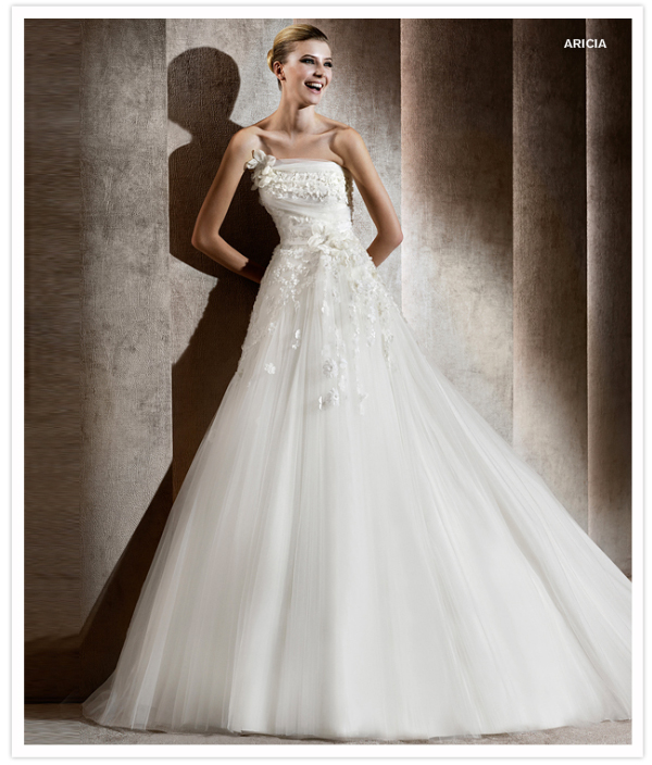 wedding dresses | elie saab 2012 - Something Turquoise