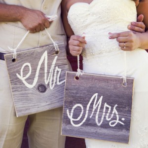 mr and mrs wood signs wedding