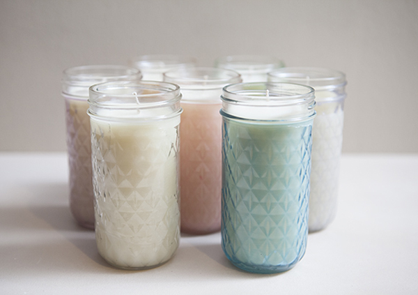 DIY Mason Jar Soy Candles »