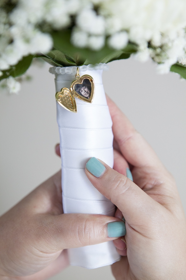 DIY  wedding bouquet charm bracelets - Something Turquoise