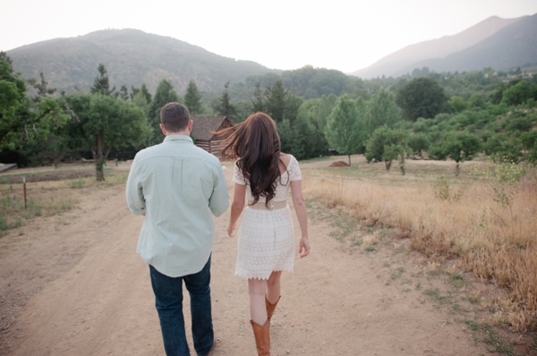 ST_Marcella_Treybig_Photography_orchard_engagement_0012.jpg
