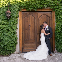 vineyard-wedding-bride-groom
