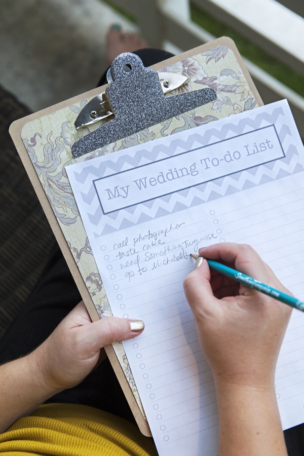 ST_DIY_free-wedding-to-do-list-clipboard_0015.jpg