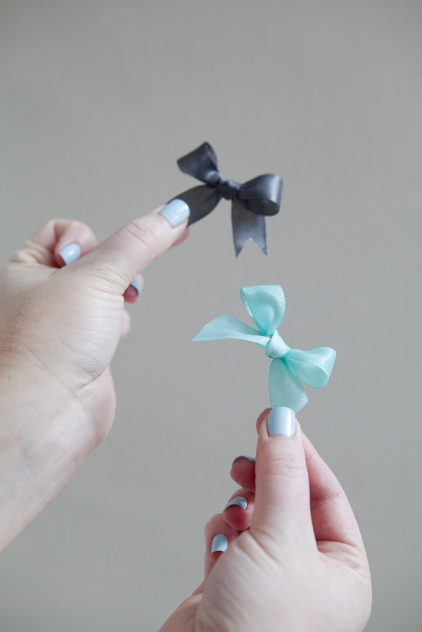 ST-DIY-stiff-ribbon-bow-ring-bridesmaid-gift_0008.jpg