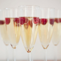 raspberry-champagne-cocktail