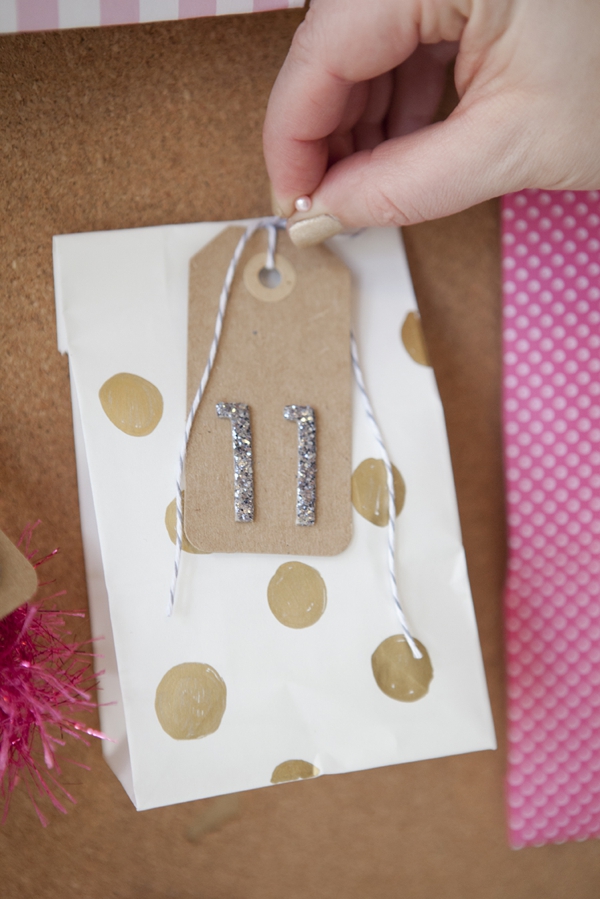 SomethingTurquoise-DIY-how-to-make-a-wedding-advent-calendar_0013.jpg