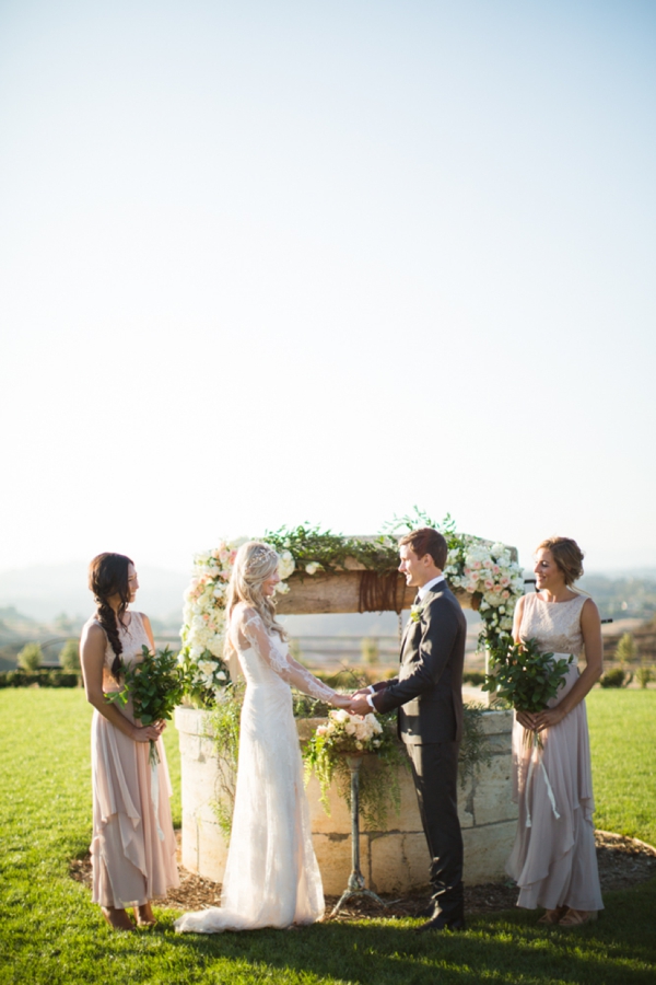 SomethingTurquoise-rustic-wedding-inspiration-Jen-Wojcik-Photography_0034.jpg