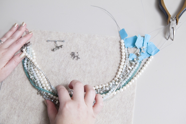 SomethingTurquoise_DIY_Statement_Necklace_Bridal_0016.jpg