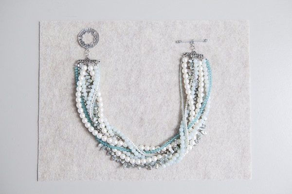 SomethingTurquoise_DIY_Statement_Necklace_Bridal_0022.jpg