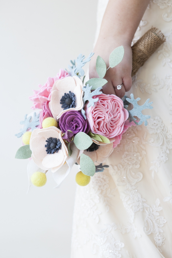 DIY - How to make a felt wedding bouquet!