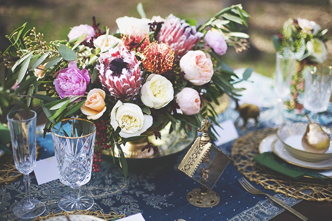 Beautiful moroccan style wedding tablescape