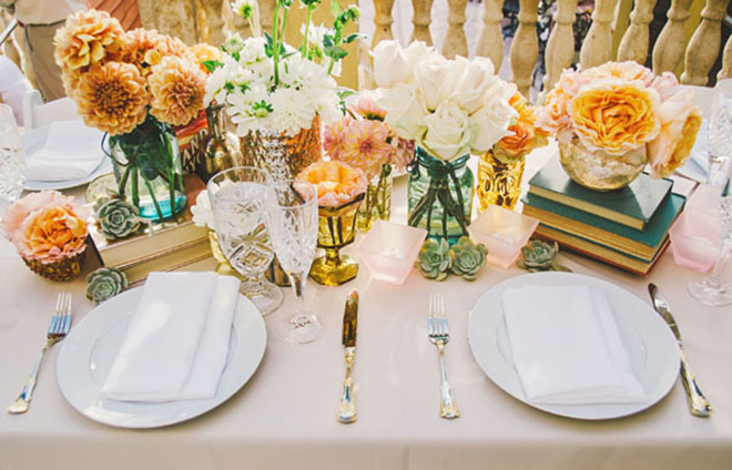 Steal This Style // How to recreate this glittery sweetheart table