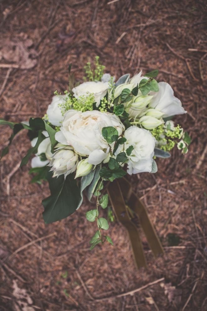 Gorgeous white and green wedding bouquet