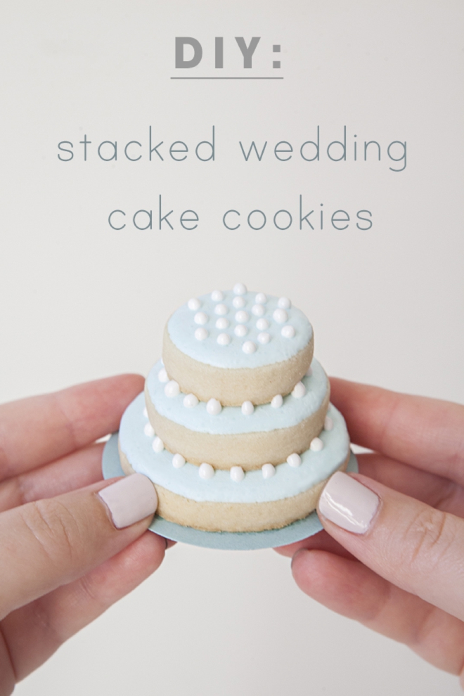 How to make stacked wedding cake cookies!