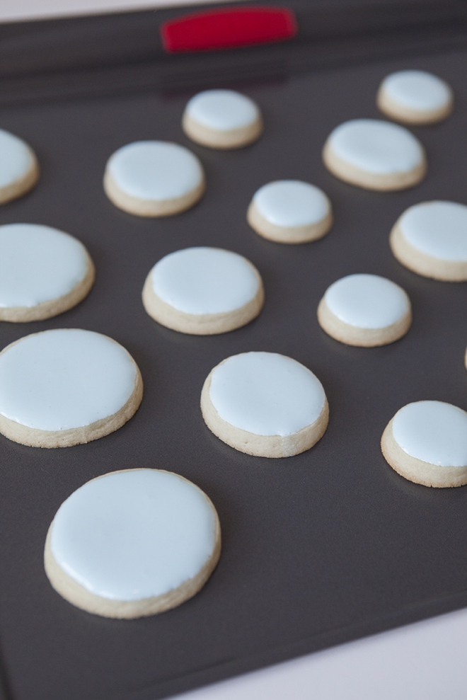 How to make stacked wedding cake sugar cookies!