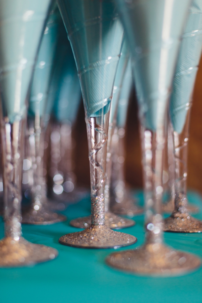 turquoise and glitter champagne glasses