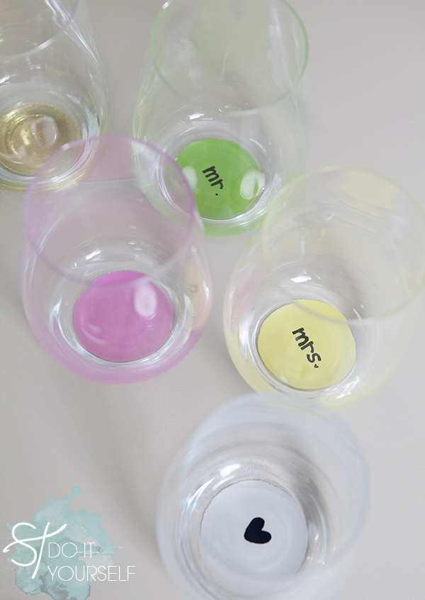 DIY Gift Idea - how to paint the bottom of stemless wine glasses