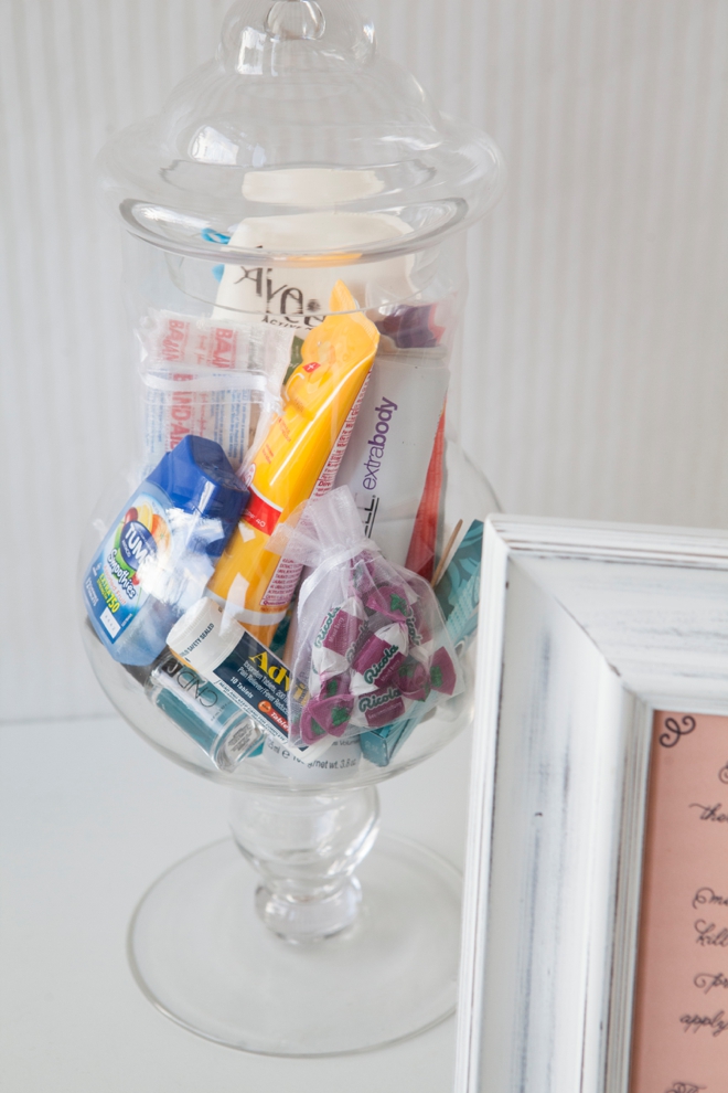 Wedding bathroom basket  Bathroom basket wedding, Wedding bathroom, Wedding  emergency kit