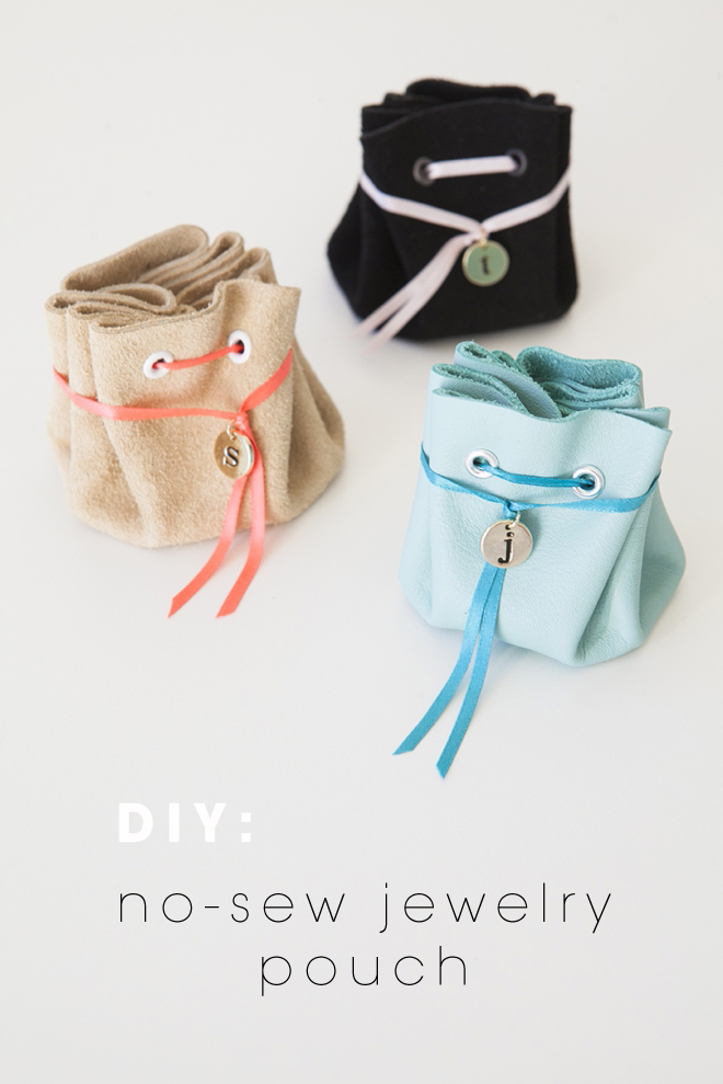 Make your own DIY, no-sew jewelry pouches - they make great gifts!
