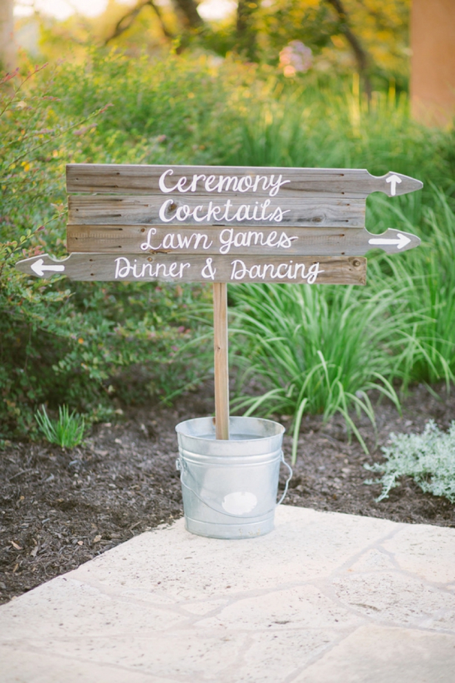 Wooden wedding directional sign