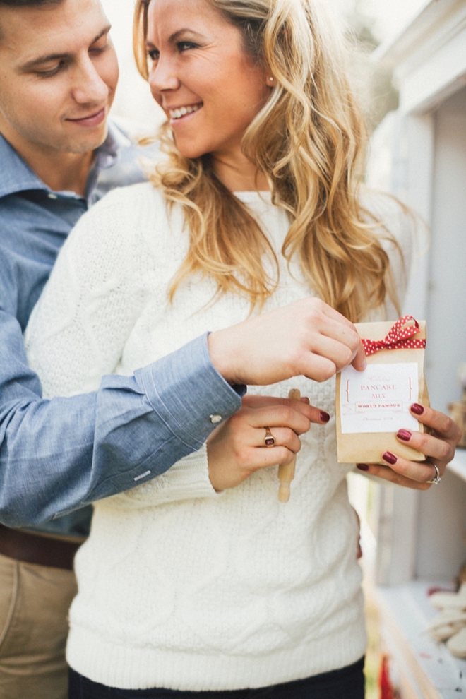 Darling Newlywed Holiday Styled Shoot