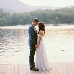 Gorgeous DIY lakeside wedding.