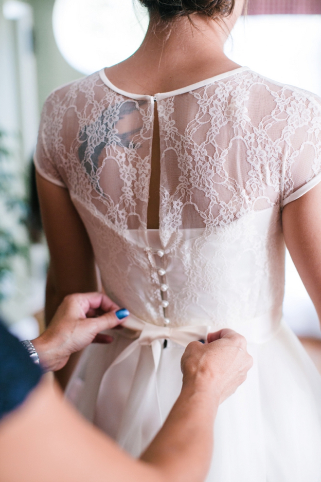 The bride getting ready