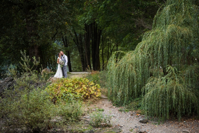 Beautiful, rustic DIY mountain wedding