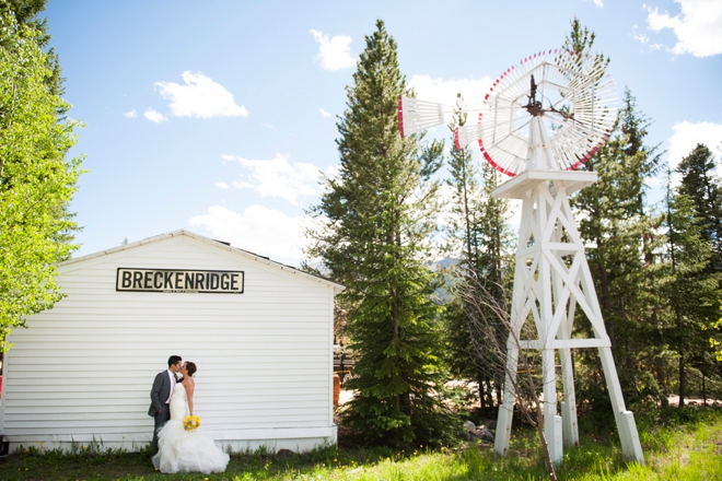 Yellow DIY wedding in Breckenridge