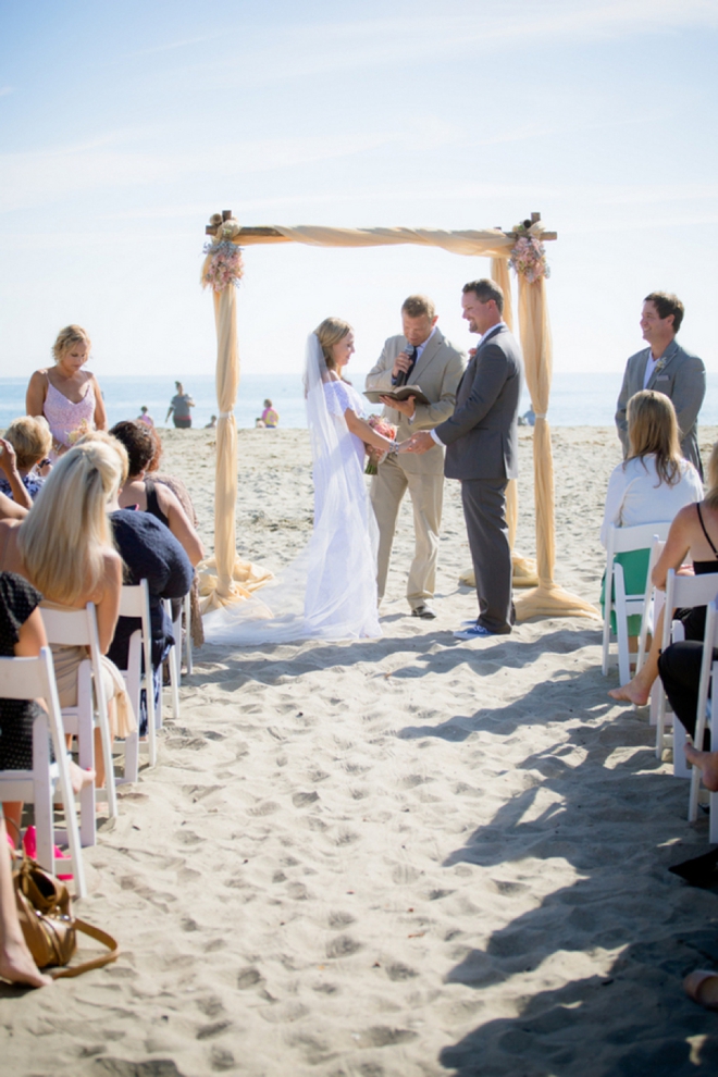 Adorable DIY beach wedding