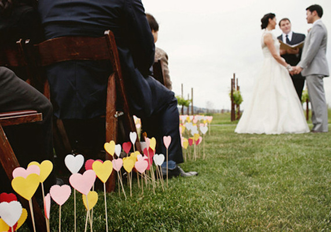 DIY heart aisle decor