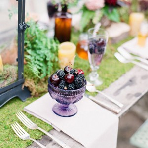 Cheerful spring wedding tablescape