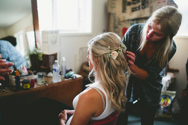 The gorgeous bride getting ready