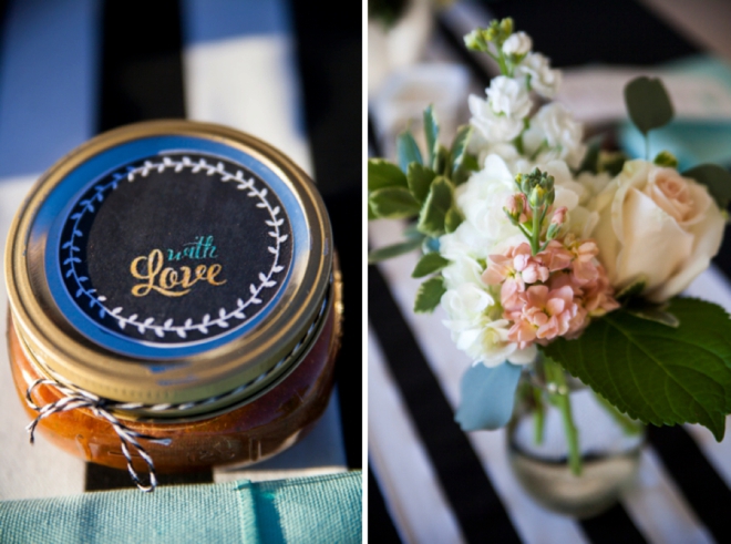 Flowers and jam favors
