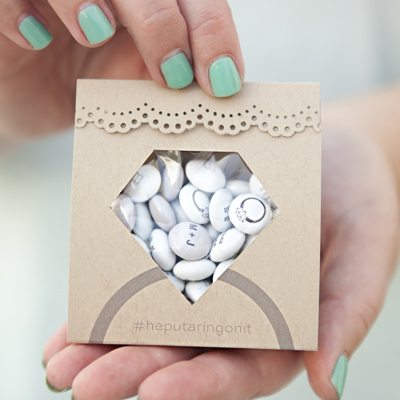 Adorable DIY diamond ring candy pouch favors!