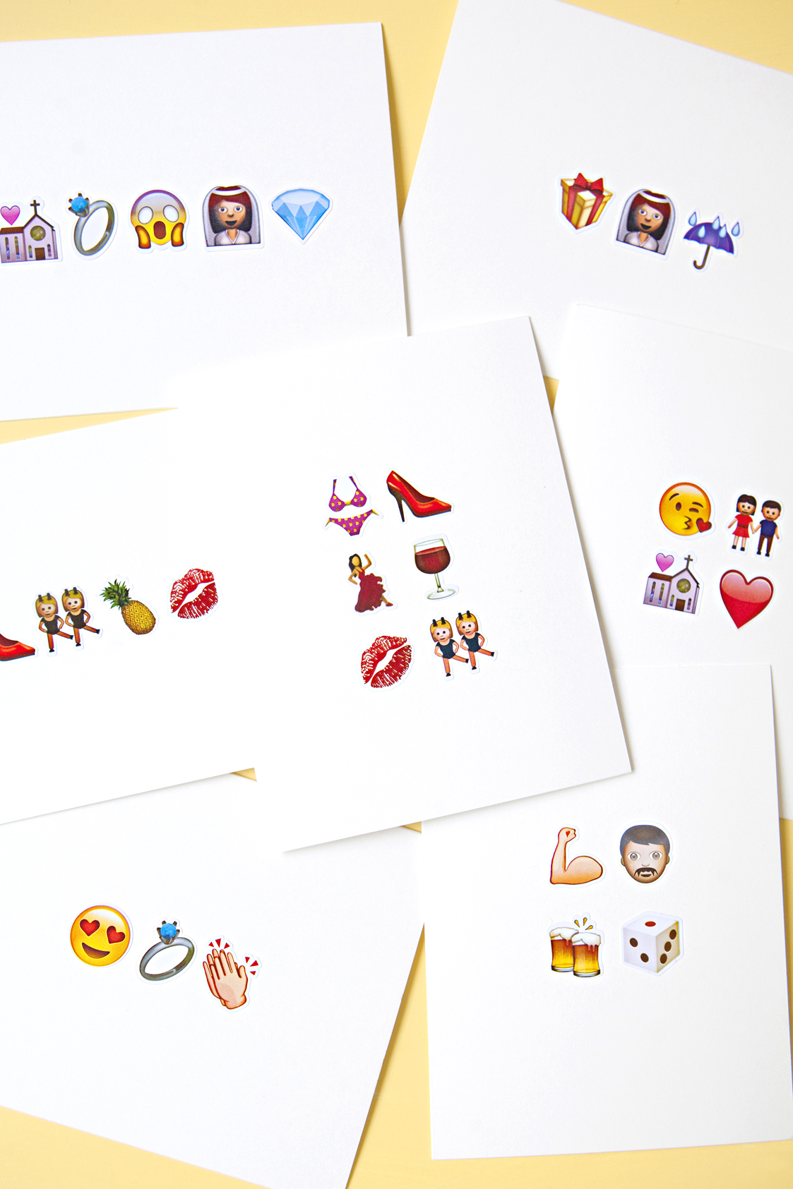 Awesome DIY Emoji Greeting Cards for Weddings