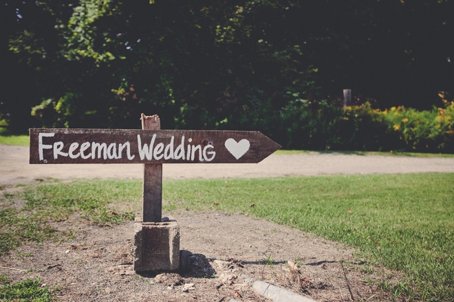 Awesome rustic DIY wedding at a family cabin, must see!