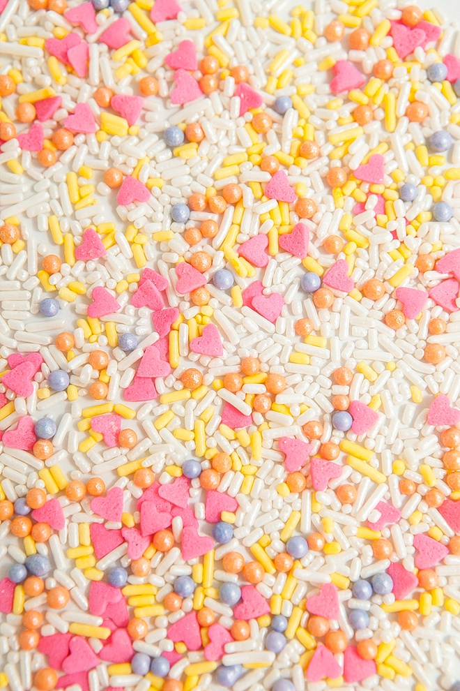 DIY custom sprinkle mix favors!