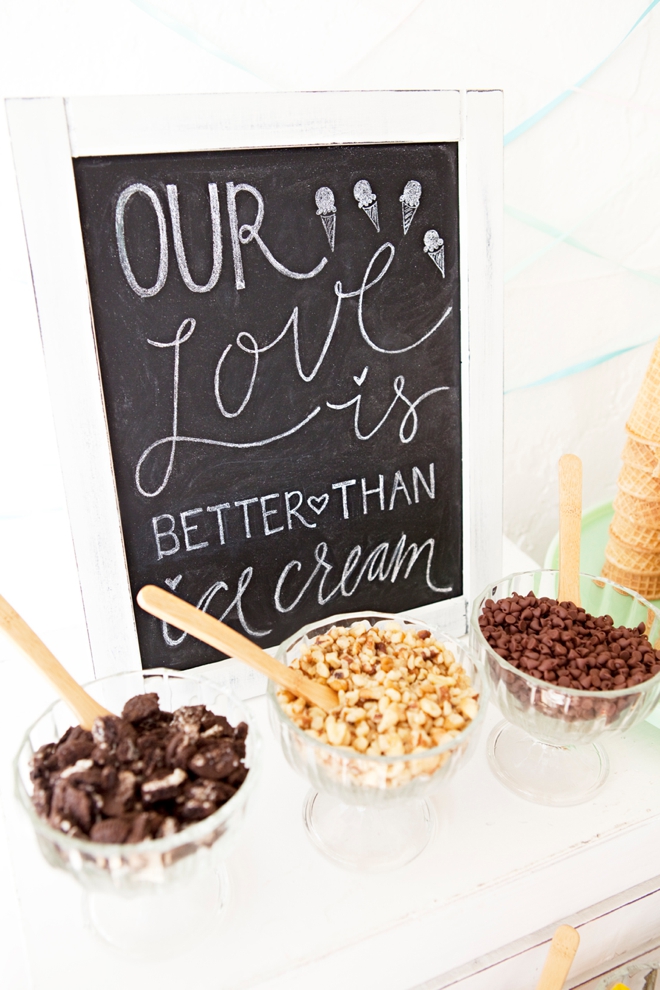 Check out this adorable DIY - Wedding Ice Cream Bar!