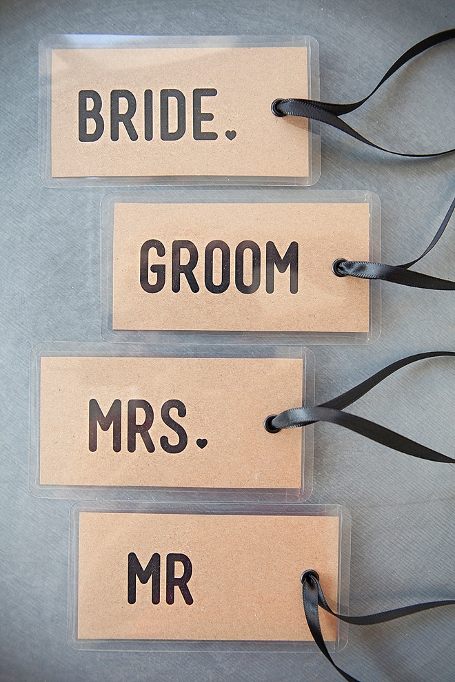 Adorable DIY wedding luggage tags!