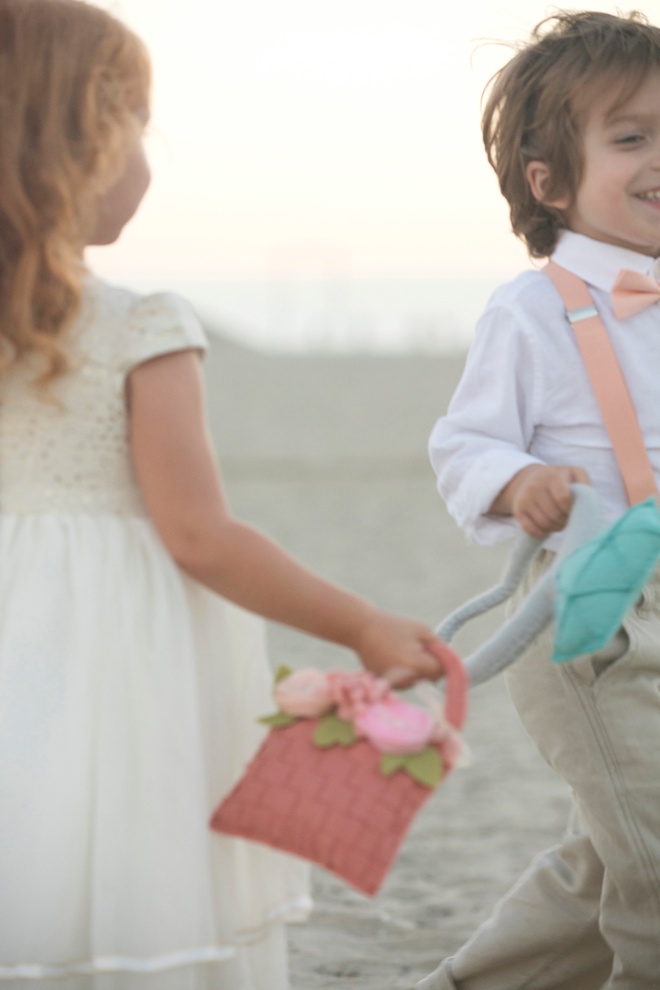 Awesome, DIY giant felt diamond ring for your ring bearer!