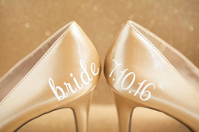 Learn how to make custom wedding shoe stickers!