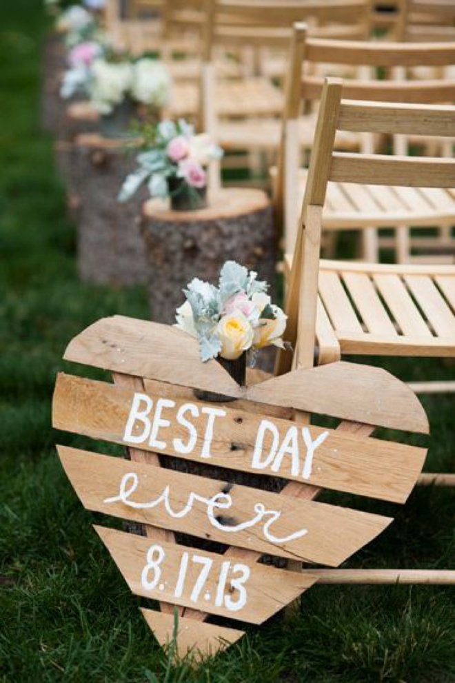 Best Day Ever, wedding sign.